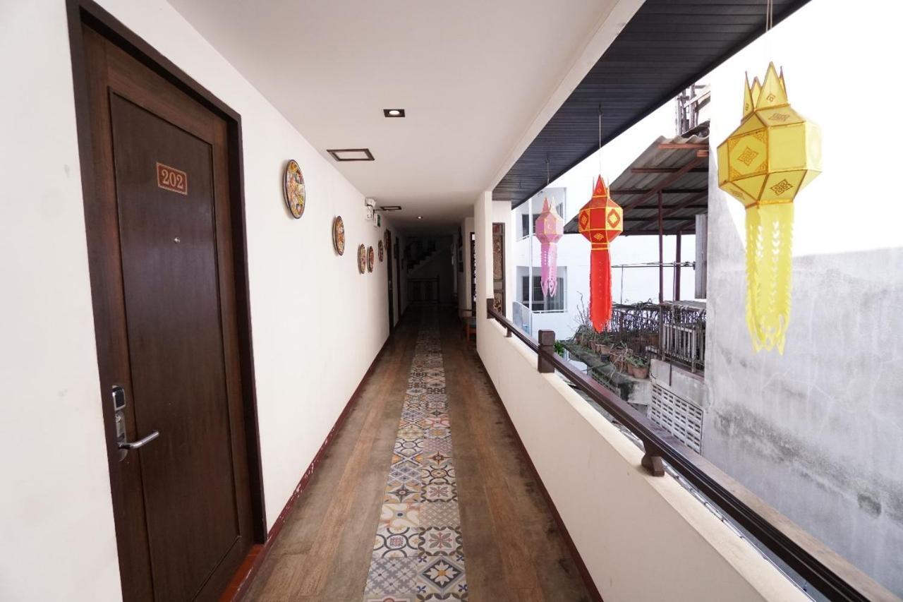 Baan Huenphen Boutique Hotel Chiang Mai Exterior photo