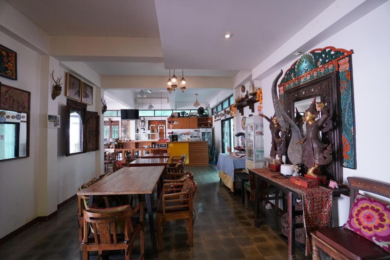 Baan Huenphen Boutique Hotel Chiang Mai Exterior photo